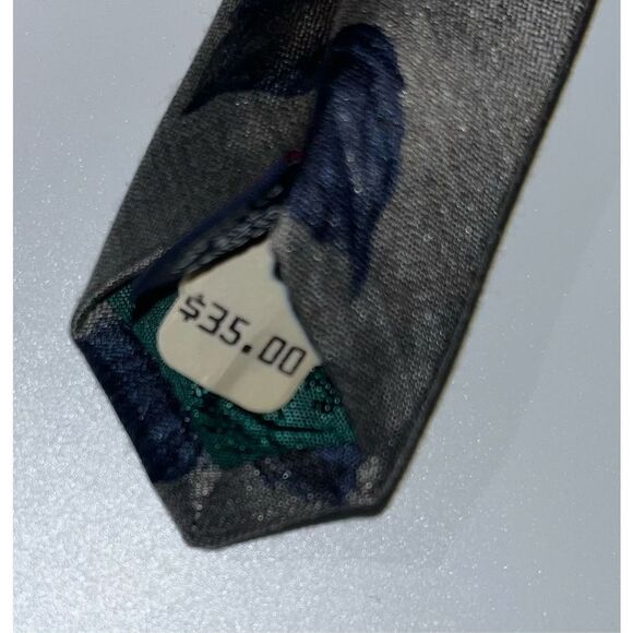 Tommy Hilfiger Nautical Tie – Vintage Strains Tommy Hilfiger tie 